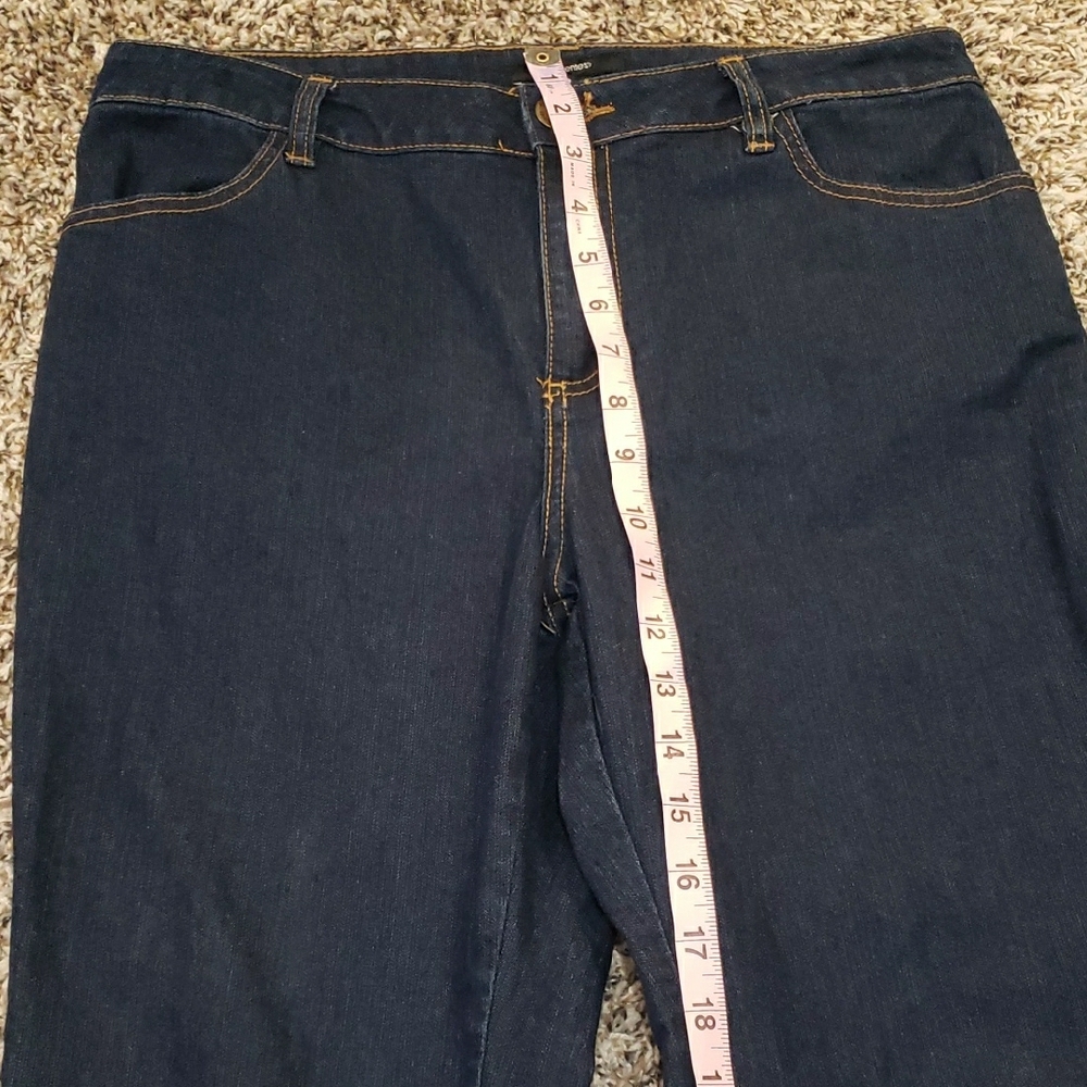 Daisy Fuentes Dark Blue Flare Jeans - Picture 6 of 10